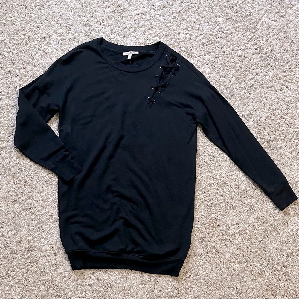Express Women’s Black Oversized Long-Sleeve Sweatshirt Dress. Size XS. NWOT!
